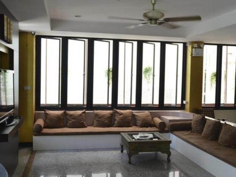 Baan Chalelarn Hotell HHQ Exteriör bild