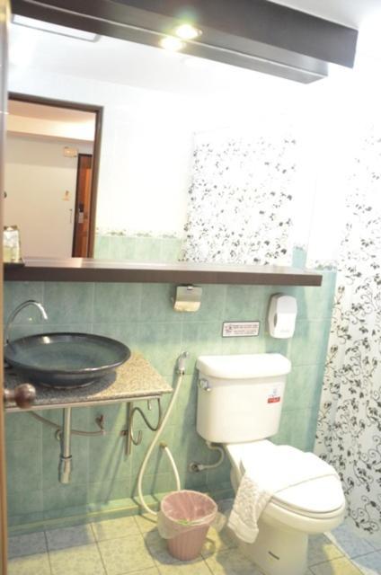 Baan Chalelarn Hotell HHQ Rum bild